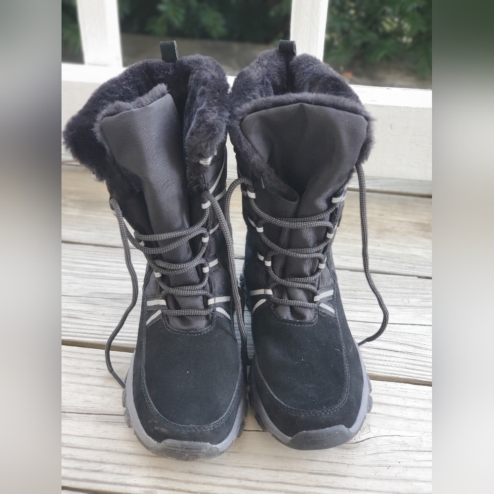 Landsend Black Fur-Lined Lace-Up Boots